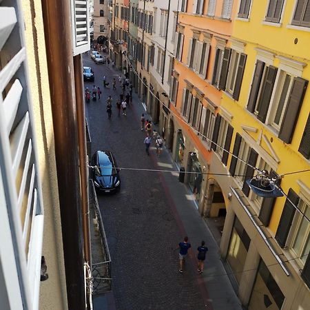 Appartamento In Centro Bergamo Luaran gambar